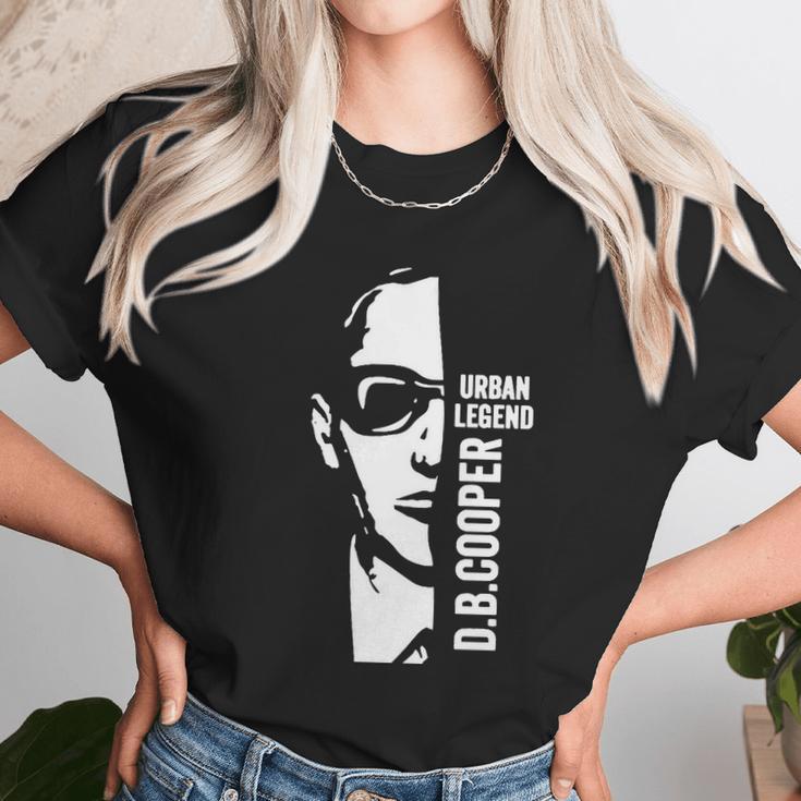 D B Cooper Urban Legend Robber Thief Parachute Unisex T-Shirt Gifts for Her