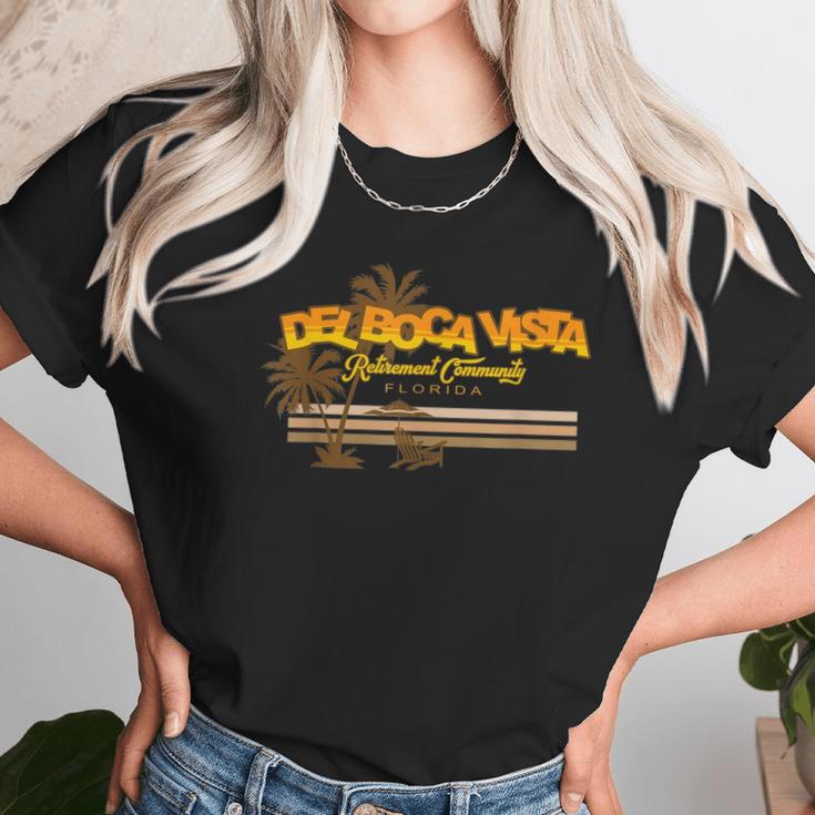 Del Boca Vista Retirement Community Retro Vintage Unisex T-Shirt Gifts for Her