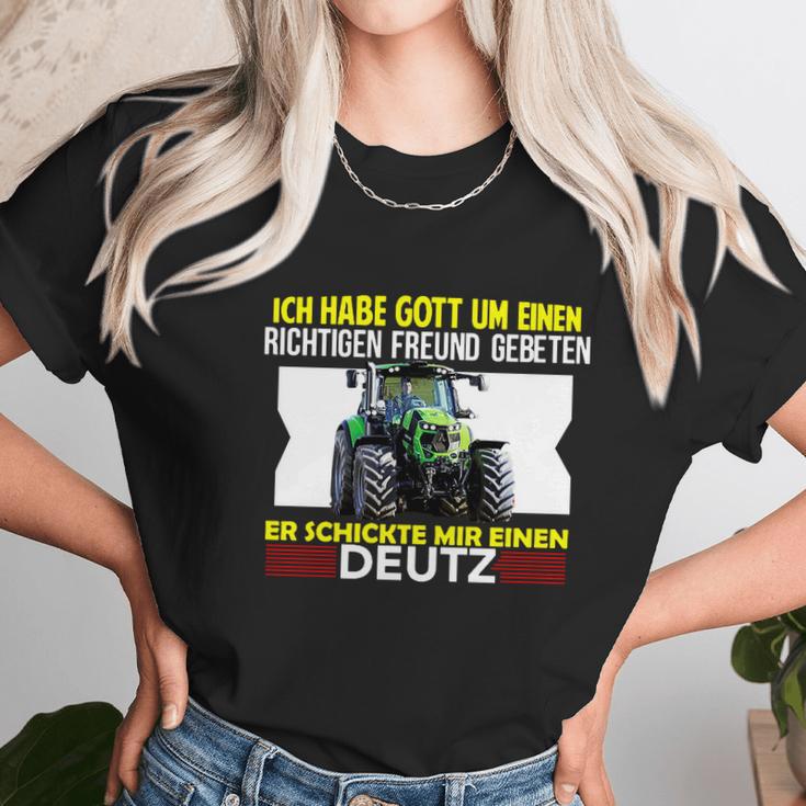 Deutz Unisex T-Shirt Gifts for Her