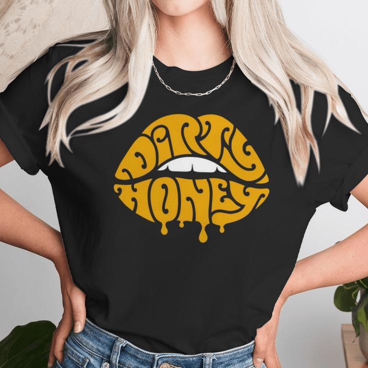 Dirty Honey T0p T-Shirt Unisex T-Shirt Gifts for Her