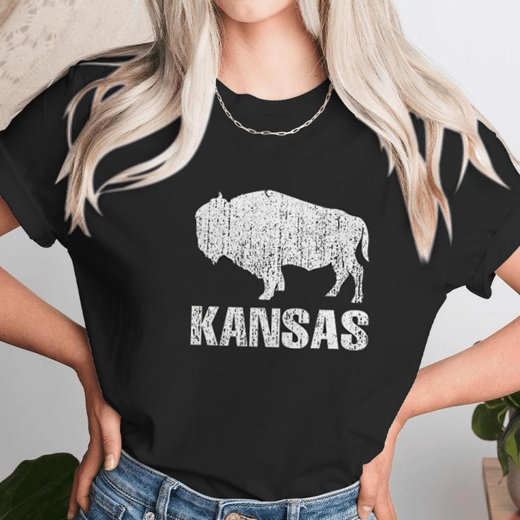 Distressed Kansas State And American Buffalo Bison Unisex T-Shirt Gifts for Her