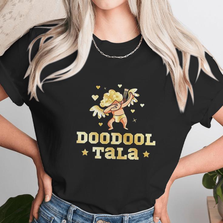 Doodool Tala Persian Funny Iranian Iran Gift Unisex T-Shirt Gifts for Her