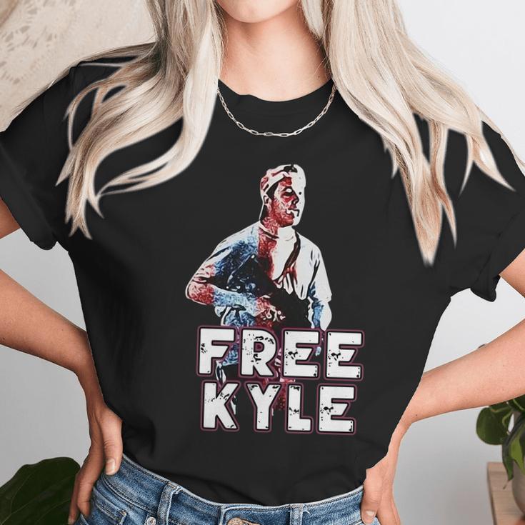 Free Kyle Rittenhouse Shirt Unisex T-Shirt Gifts for Her