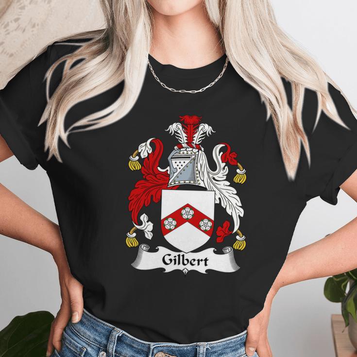 Gilbert Family Crest Coat Of Arms British Family Crests Unisex T-Shirt Gifts for Her