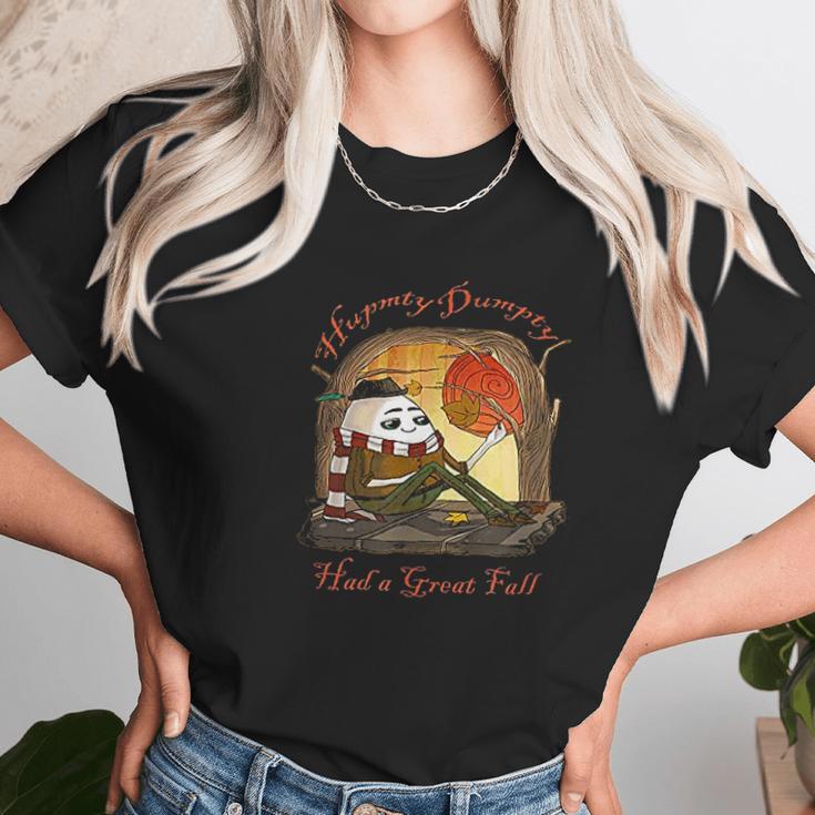 Humpty Dumpty Had A Great Fall Funny Weather Pun Unisex T-Shirt Gifts for Her