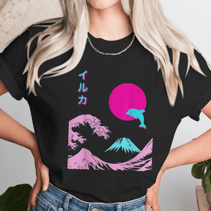 Japanese Dolphin Unisex T-Shirt Gifts for Her