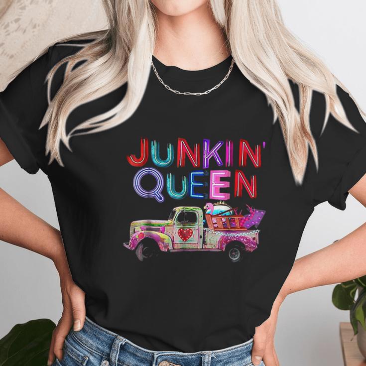 Junkin Flea Markets Vintage Junker Unisex T-Shirt Gifts for Her