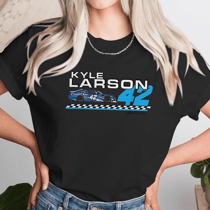 Kyle Larson Carbon Fiber Unisex T-Shirt Gifts for Her