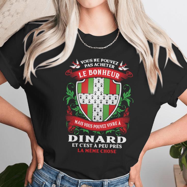 Le Bonheur Mais Vous Pouvez Vivre A Dinard Unisex T-Shirt Gifts for Her