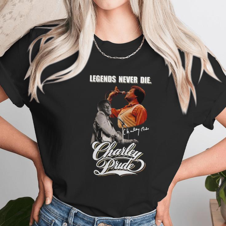 Legends Never Die Charley Pride Signature Unisex T-Shirt Gifts for Her