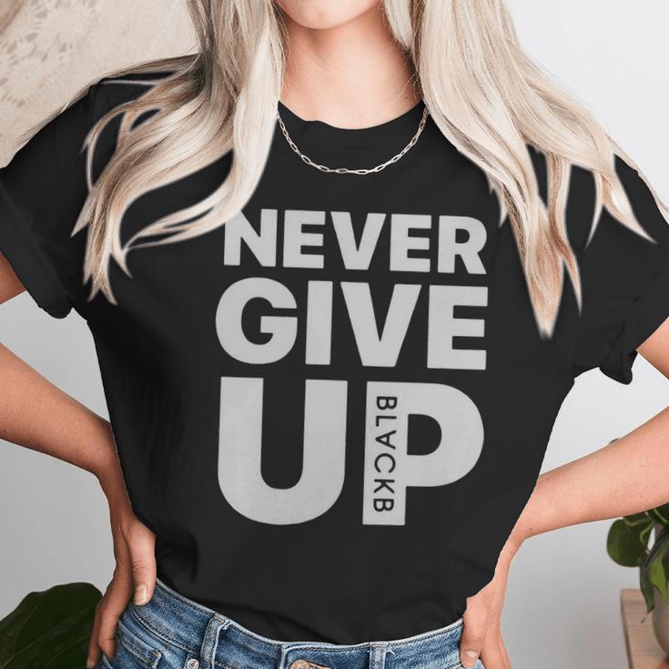 Mohamed Salah Never Give Up Unisex T-Shirt Gifts for Her