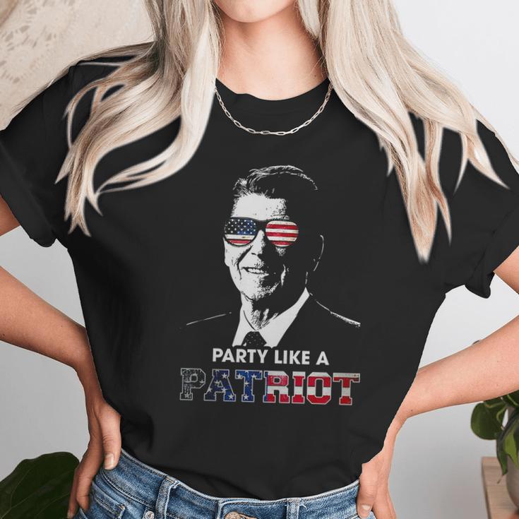 Party Shirt Like A Patriot Reagan Usa Pride Vintage Unisex T-Shirt Gifts for Her