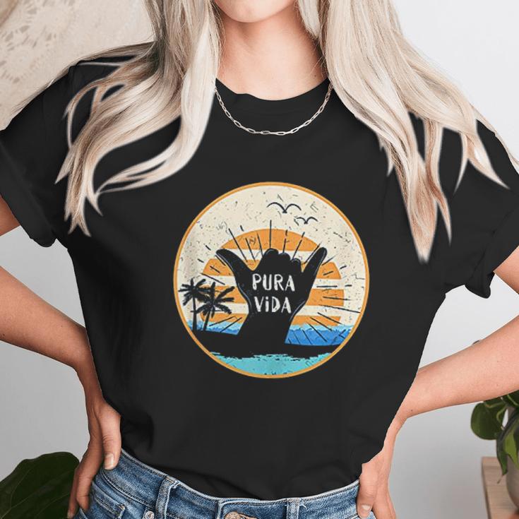 Pura Vida Costa Rica Shaka Sign Surfing Surfer Tropical Gift Unisex T-Shirt Gifts for Her