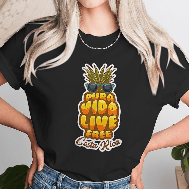 Pura Vida Pineapple Retro Simple Pure Life Costa Ricans Gift Unisex T-Shirt Gifts for Her