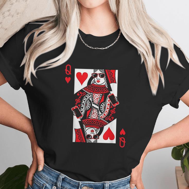 Queen Of Hearts Vintage Valentine Day Unisex T-Shirt Gifts for Her