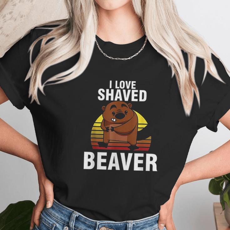 Retro Beaver Owner Cute Animal Lover I Love Shaved Beaver Unisex T-Shirt Gifts for Her