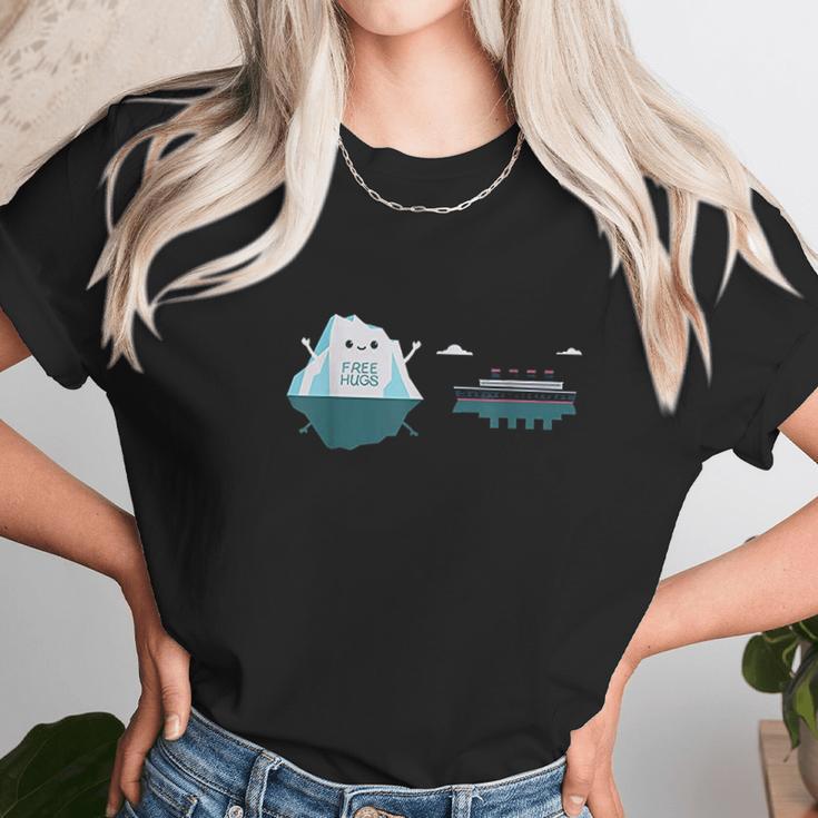 Retro Funny Titanic Cruise Ship Iceberg Unisex T-Shirt Gifts for Her