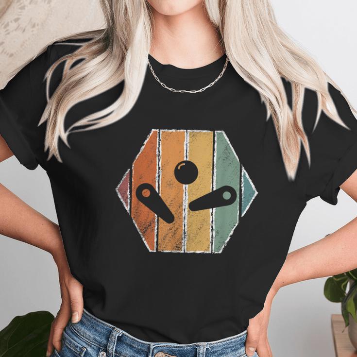 Retro Pinball Machine Vintage Arcade Game Unisex T-Shirt Gifts for Her