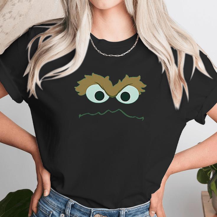 Sesame Street Oscar Face Unisex T-Shirt Gifts for Her