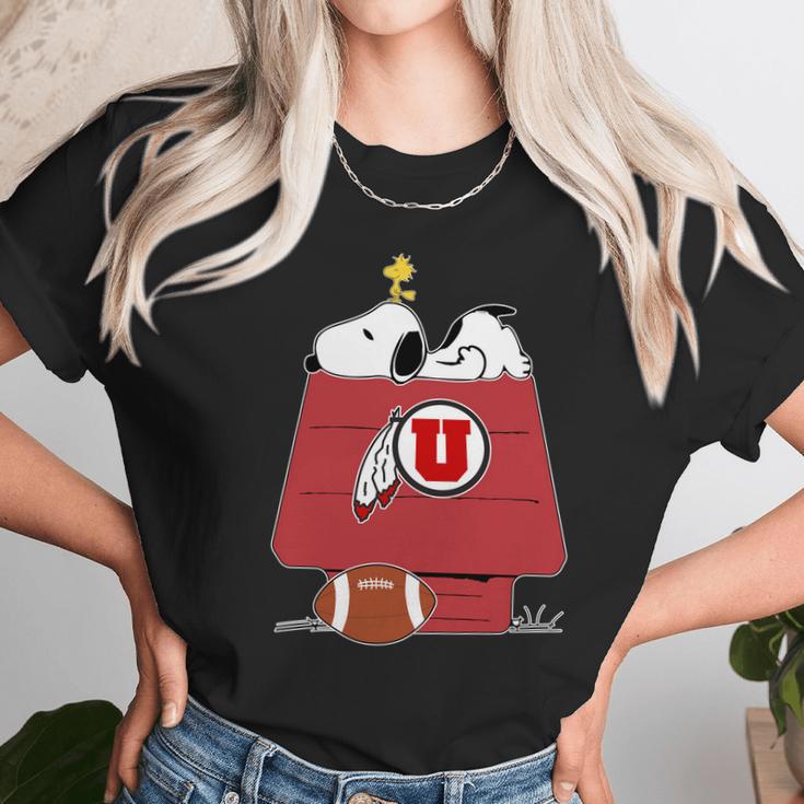 Snoopy Utah Utes Fans Unisex T-Shirt Gifts for Her