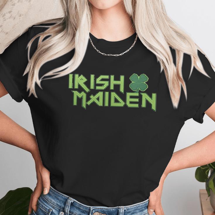 St Patricks Irish Maiden Juniors Unisex T-Shirt Gifts for Her