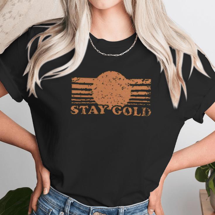 Stay Gold Ponyboy Vintage Funny Saying Graphic Unisex T-Shirt Gifts for Her