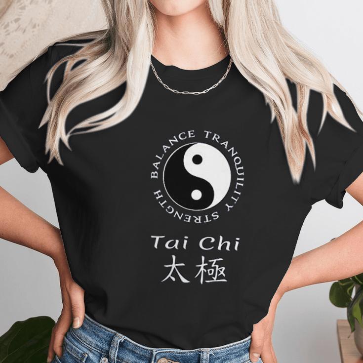 Tai Chi Chuan Chinese Martial Arts Yin Yang Unisex T-Shirt Gifts for Her