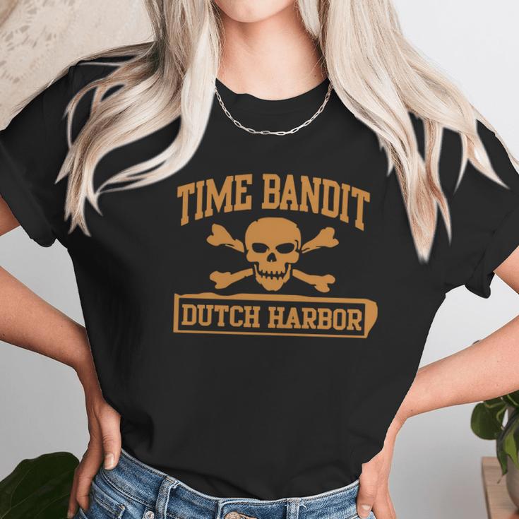 Time Bandit Deadliest Catch - Dutch Harbor Unisex T-Shirt Gifts for Her