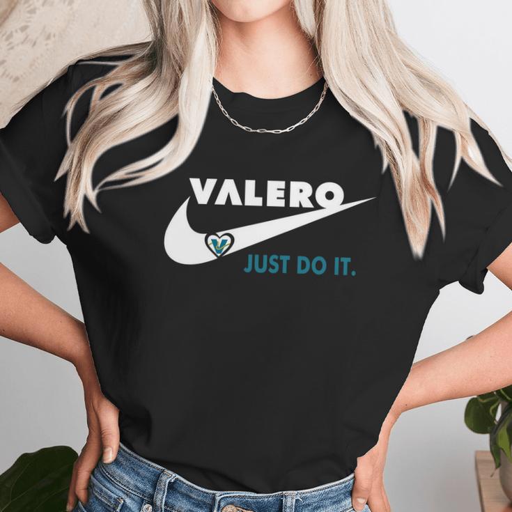 Valero Com Unisex T-Shirt Gifts for Her