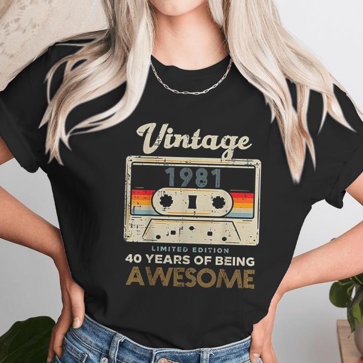 Vintage 1981 Cassette Tape 41 Awesome 41St Birthday Gift Unisex T-Shirt Gifts for Her