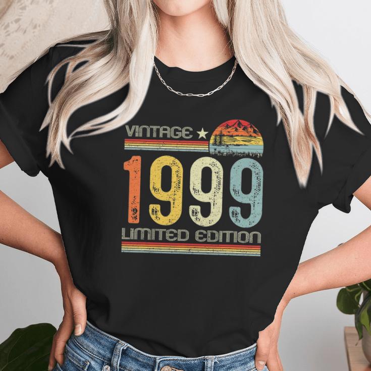 Vintage 1999 Made In 1999 23Th Birthday 23 Years Old Unisex T-Shirt Gifts for Her