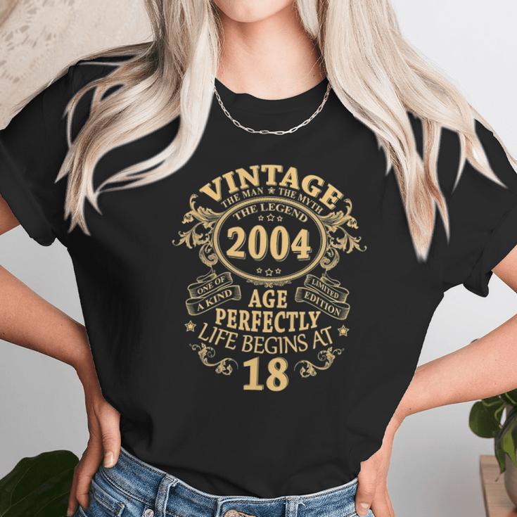 Vintage 2004 The Man Myth Legend 18 Years Old Birthday Gifts Unisex T-Shirt Gifts for Her