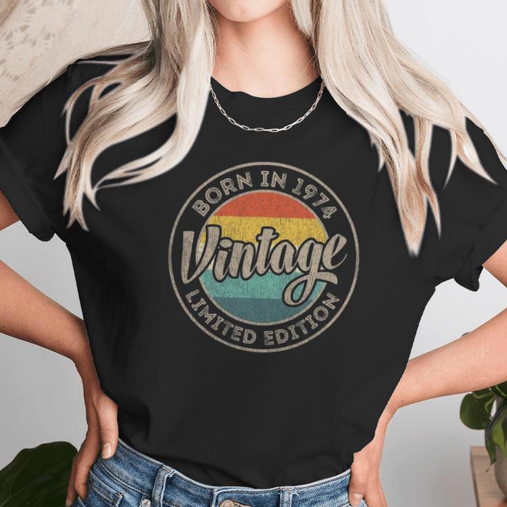 Vintage 47 Birthday 47Th Bday Tee Retro 47 Years Old Unisex T-Shirt Gifts for Her