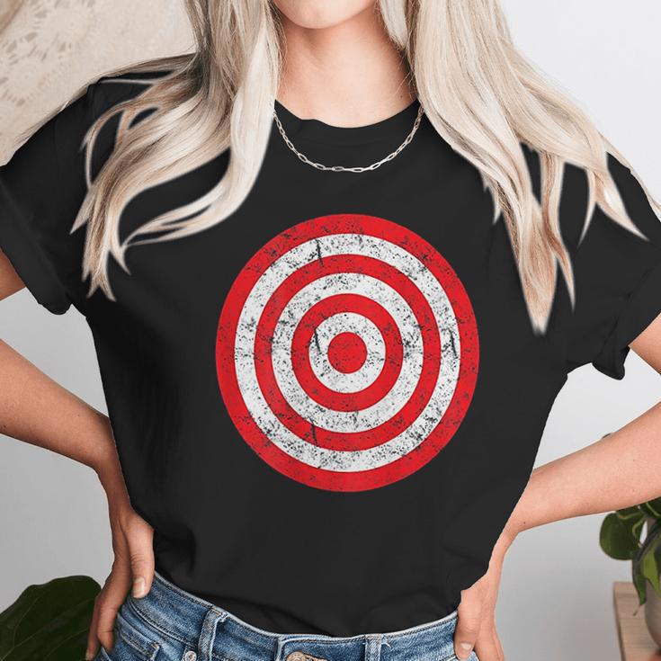 Vintage Bullseye Target Bulls Eye Gift Joke Unisex T-Shirt Gifts for Her