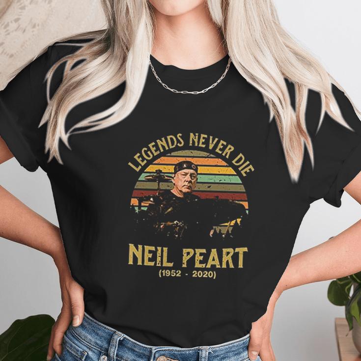 Vintage Neil Peart Legend Never Die Unisex T-Shirt Gifts for Her