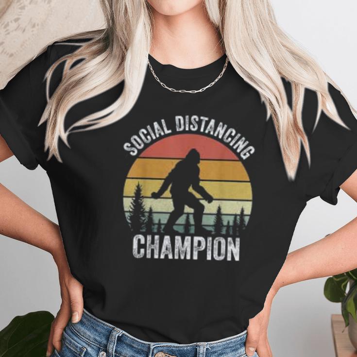 Vintage Retro Social Distancing Champion Bigfoot Unisex T-Shirt Gifts for Her