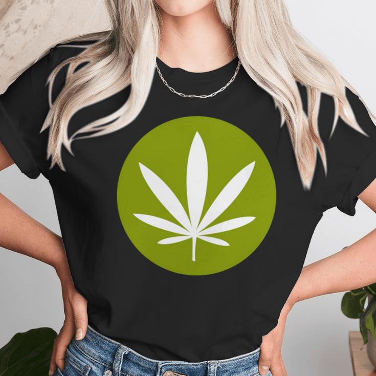 Weed Sativa Leaf T-Shirt Unisex T-Shirt Gifts for Her