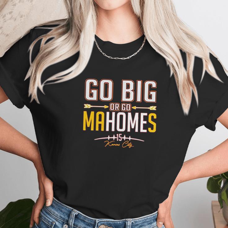 Xtreme Apparrel Go Big Or Go Mahomes Football Fans Unisex T-Shirt Gifts for Her