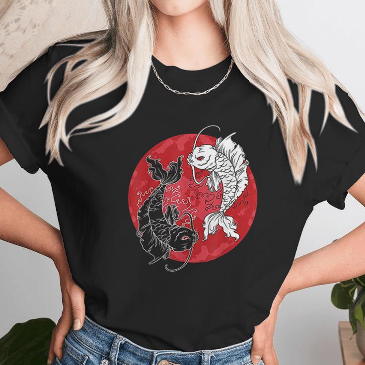 Yin Yang Koi Fish Carp Tai Chi Symbol Japanese Unisex T-Shirt Gifts for Her