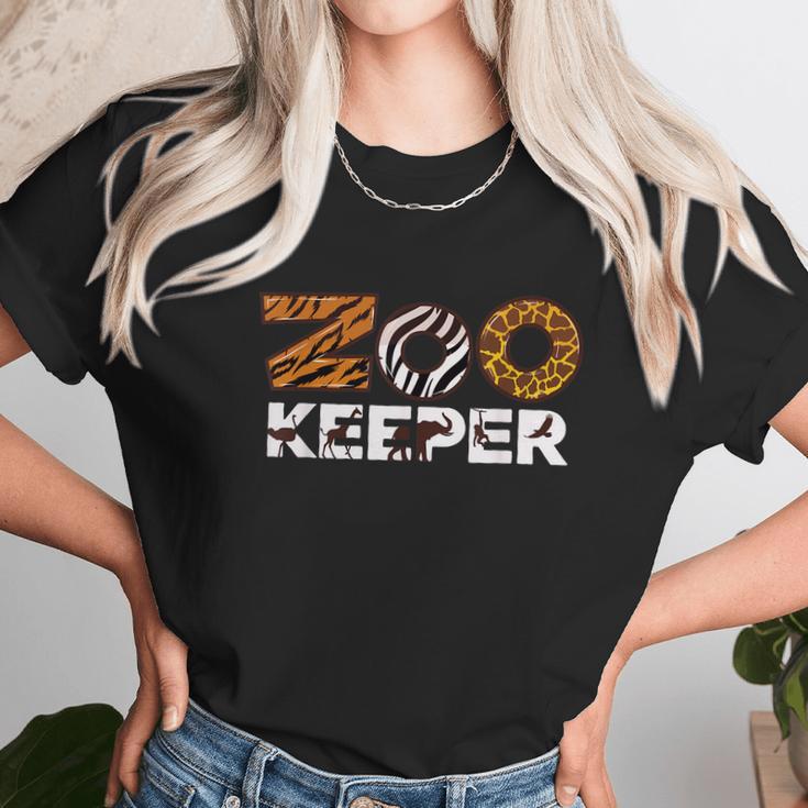 Zookeeper African Savanna Animal Print Unisex T-Shirt Gifts for Her