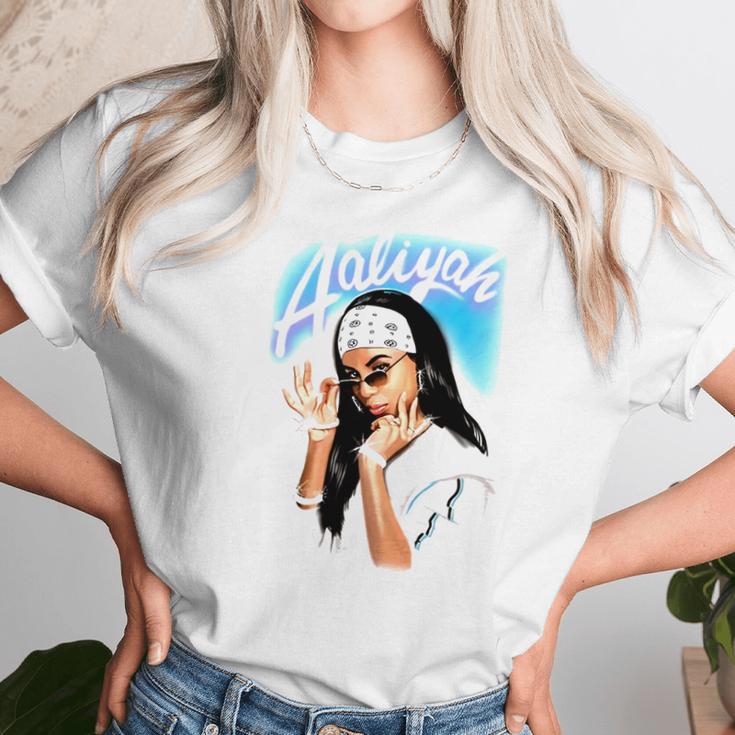 Aaliyah Cool Unisex T-Shirt Gifts for Her