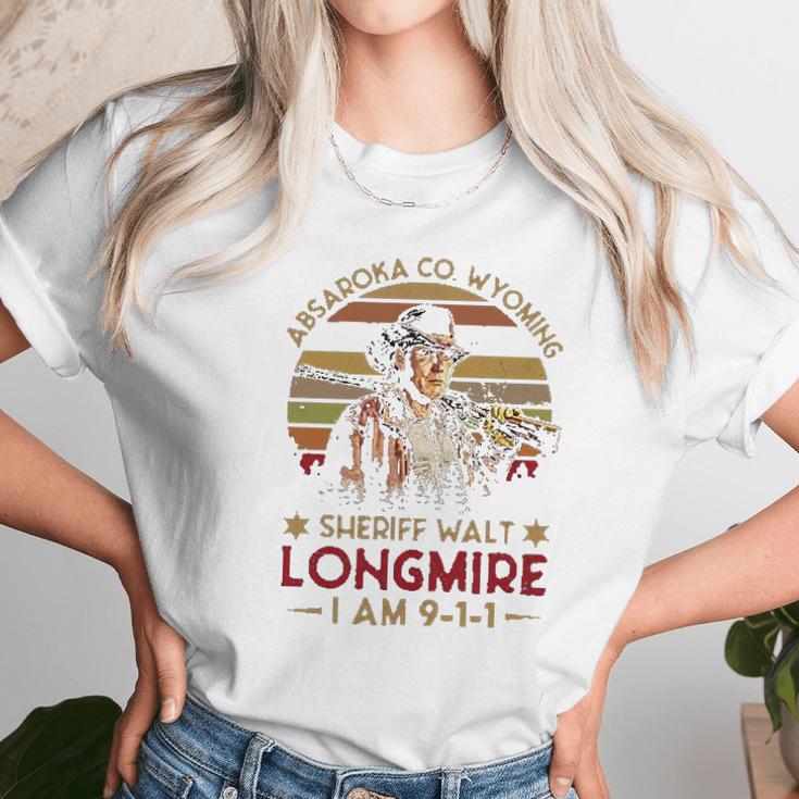 Absaroka Co Wyoming Sheriff Walt Longmire Im 911 Vintage Retro Unisex T-Shirt Gifts for Her