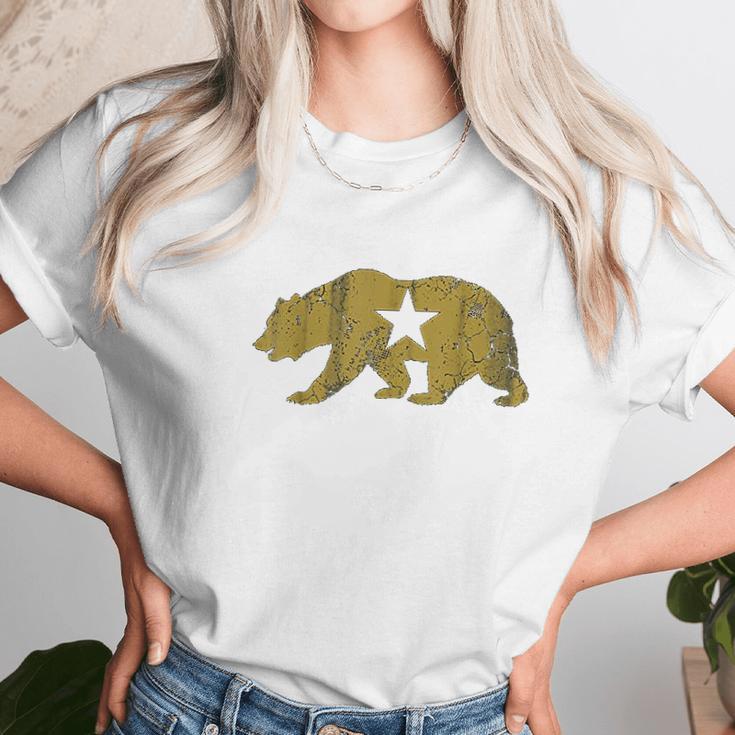 California Golden State Bear Unisex T-Shirt Gifts for Her