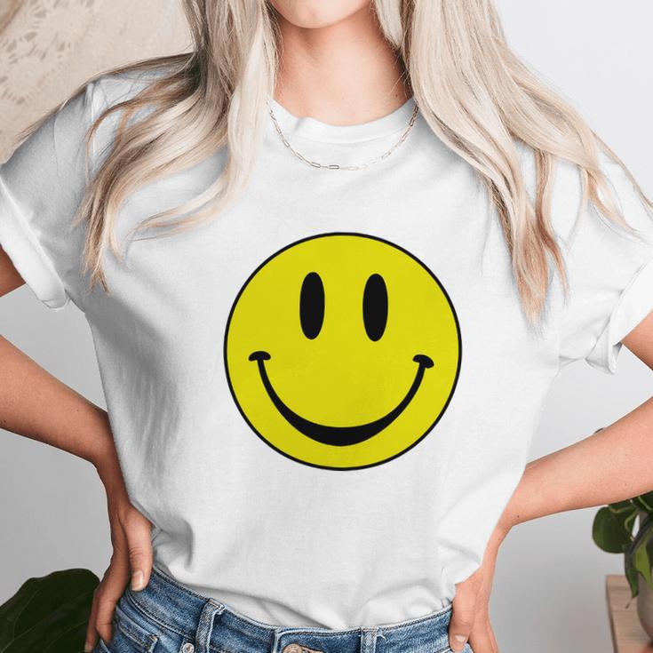 Classic Smiley FaceShirt Unisex T-Shirt Gifts for Her