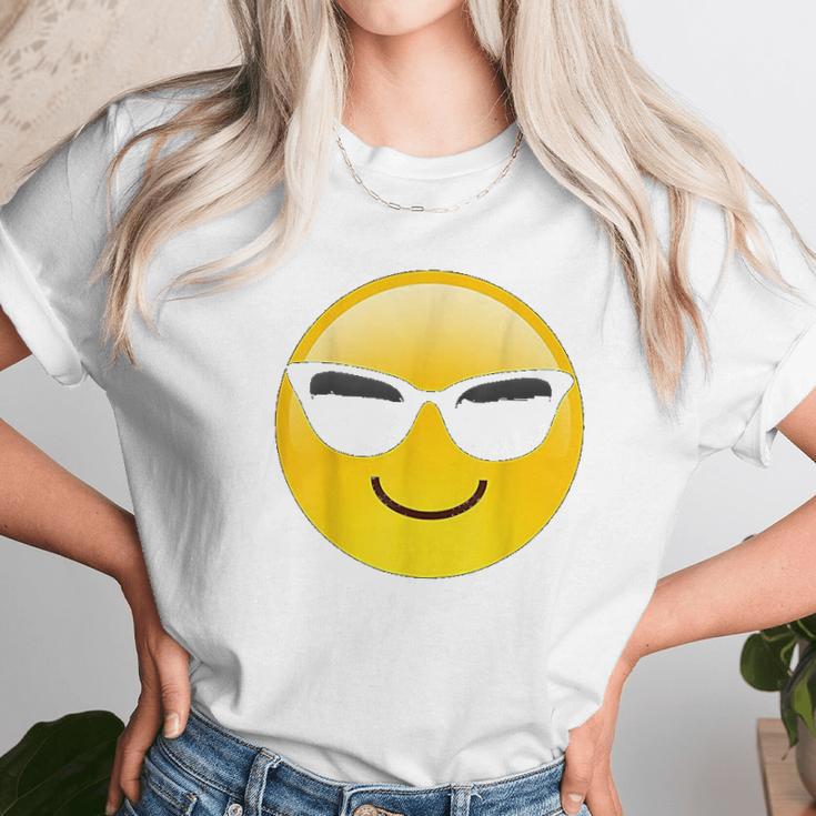 Emoji Cool Shades Smiley Face Sunglasses Confident Awesome Unisex T-Shirt Gifts for Her