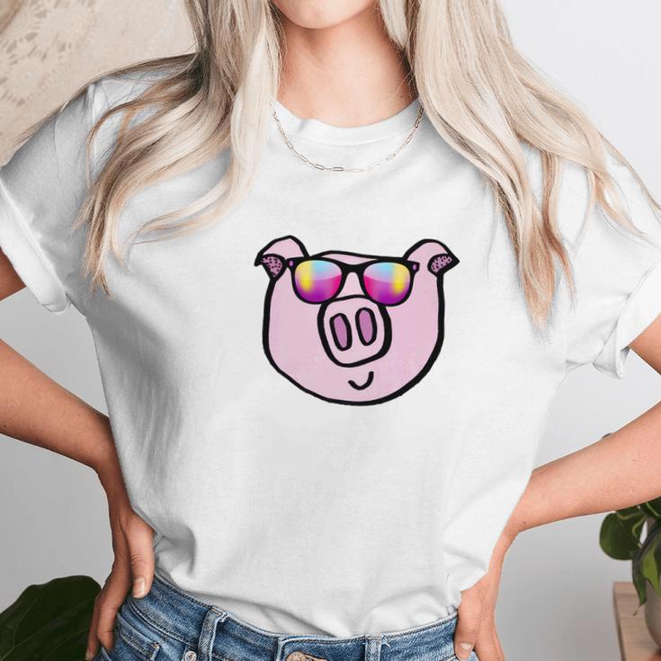 Funny Animal Piggy Face With Sunglasses For Pig Lovers Unisex T-Shirt Gifts for Her