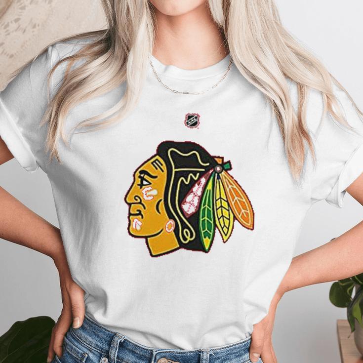 Jonathan Toews Chicago Blackhawks Red Jersey Unisex T-Shirt Gifts for Her