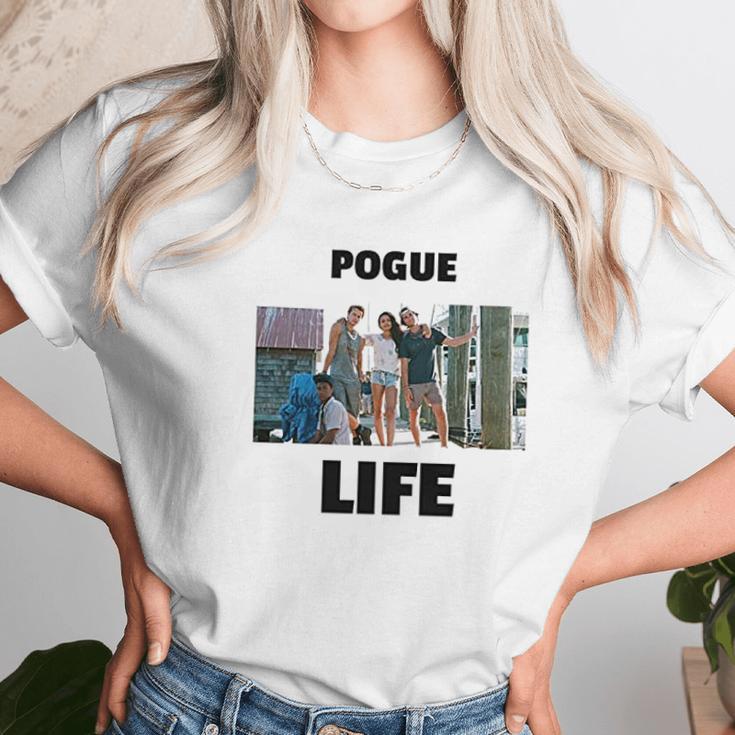 Outer Banks Netflix Pogue Life Image Unisex T-Shirt Gifts for Her