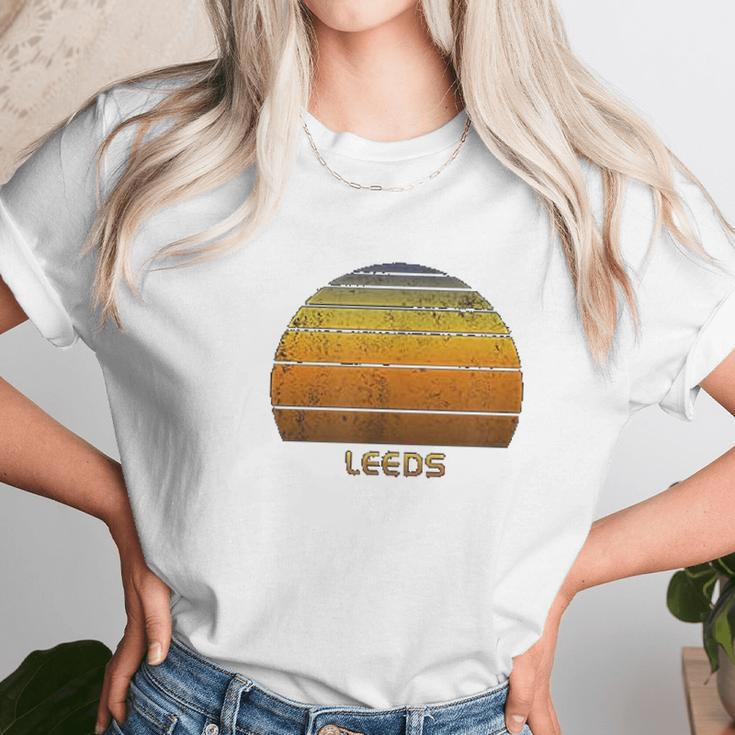 Retro Leeds United Kingdom Unisex T-Shirt Gifts for Her