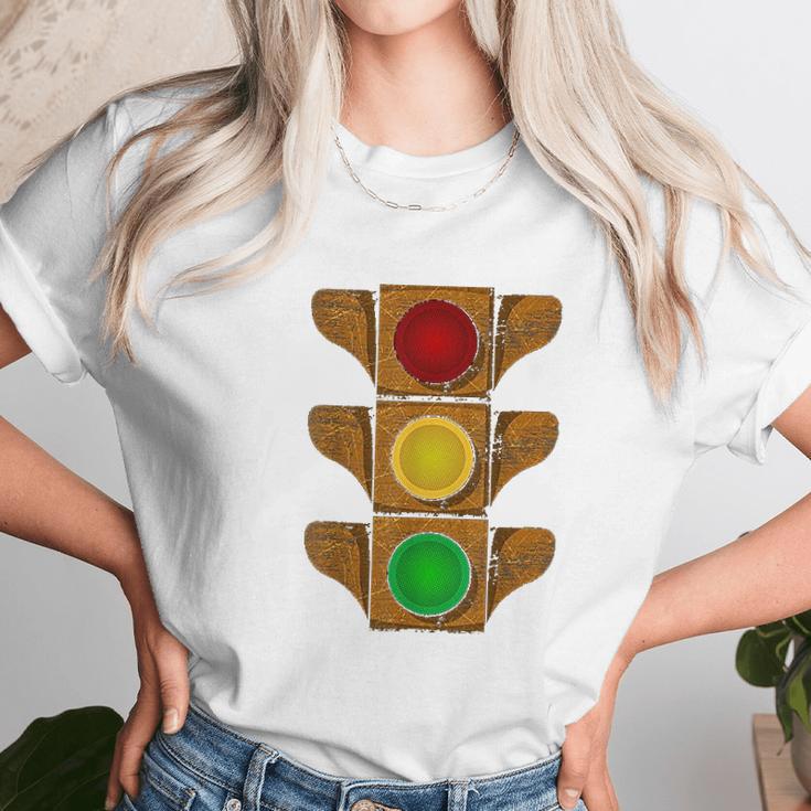 Traffic Light Vintage Rusty Stoplight Stop Go Caution Signal Unisex T-Shirt Gifts for Her